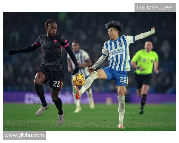 以停球技术见长的足球球星如何凭控球细腻改变比赛节奏